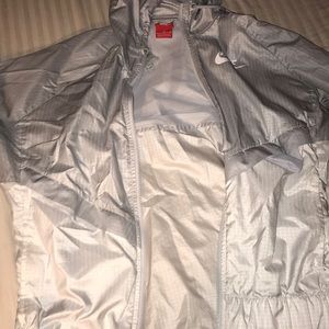 Nike windbreaker